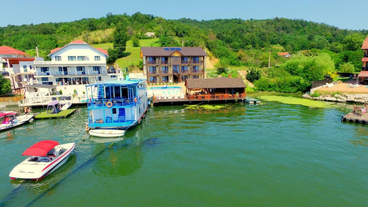 Hotel Mustaciosul Dunarii Ieşelniţa Zewnętrze zdjęcie