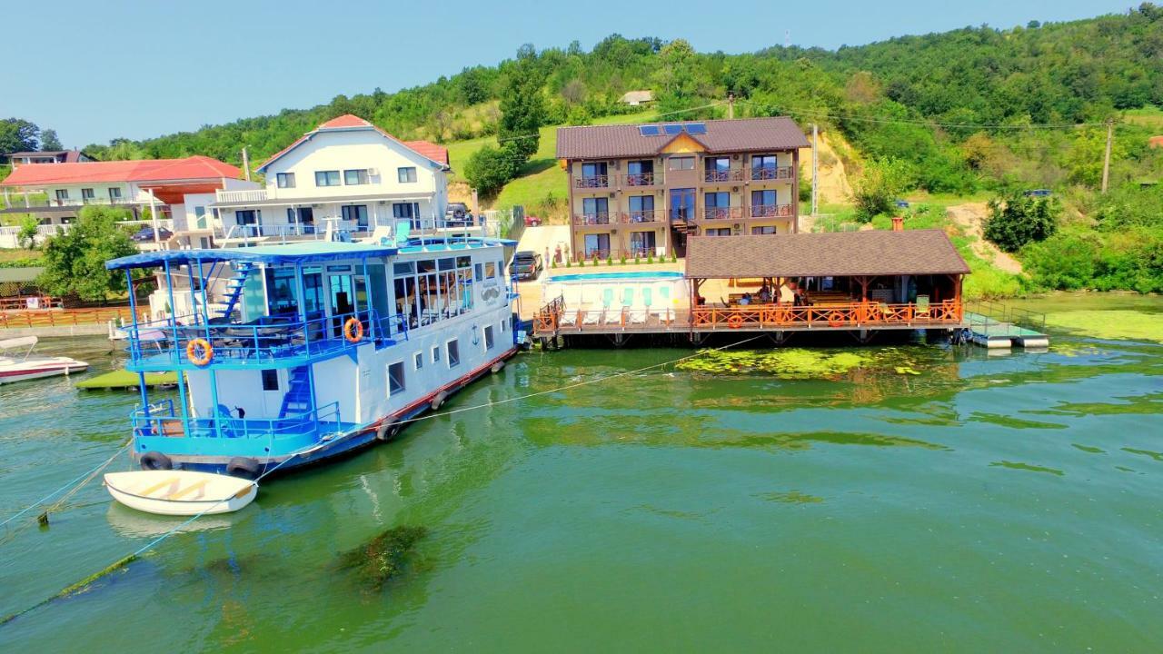 Hotel Mustaciosul Dunarii Ieşelniţa Zewnętrze zdjęcie