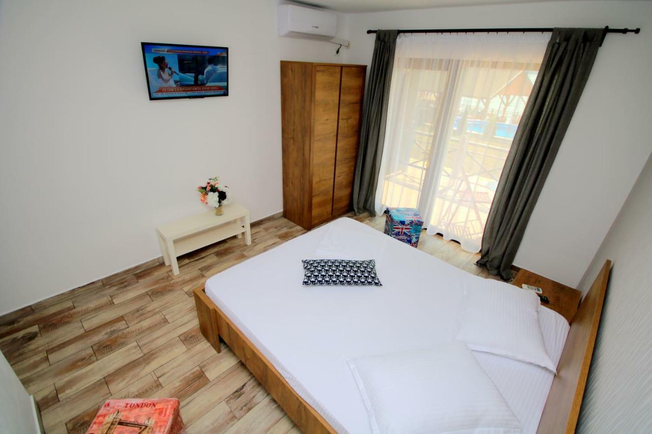 Hotel Mustaciosul Dunarii Ieşelniţa Zewnętrze zdjęcie
